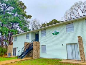 The Sanctuary at Whispering Pines in Shreveport, LA - Building Photo - Building Photo