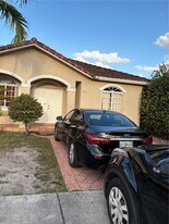 6993 W 5th Ct in Hialeah, FL - Building Photo