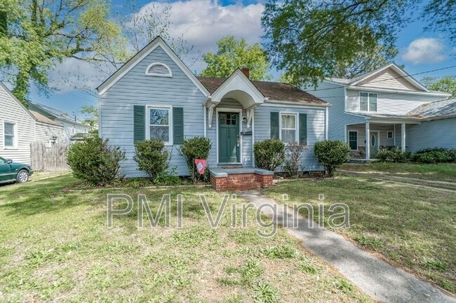858 W 47th St in Norfolk, VA - Building Photo - Building Photo