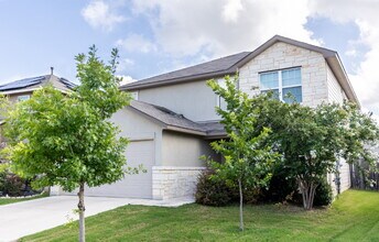 9712 Moon Shine in San Antonio, TX - Building Photo - Building Photo