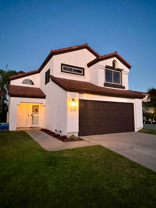 property at 2126 Shoreview Pl