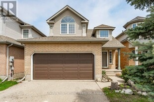 5 Camm Crescent in Guelph, ON - Building Photo