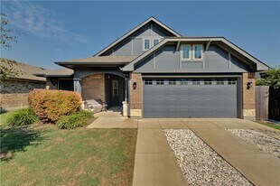 7108 Hester Rd in Austin, TX - Building Photo