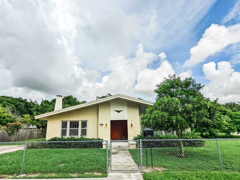 1013 23rd St W in Bradenton, FL - Building Photo