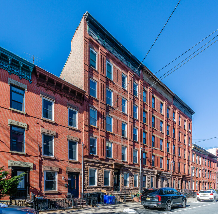 1012 Park Ave in Hoboken, NJ - Foto de edificio