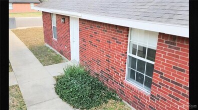 4 Villa Linda Ave in Edinburg, TX - Building Photo - Building Photo
