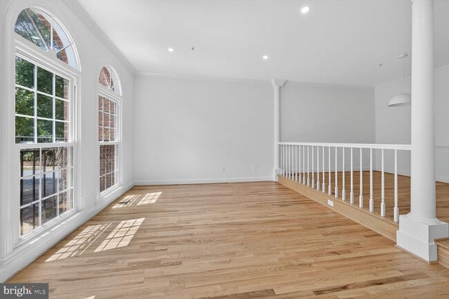 1533 N Colonial Ct in Arlington, VA - Building Photo - Building Photo