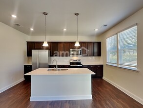 2011 Misty Vale Rd in Charlotte, NC - Building Photo - Building Photo