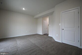 44 Marineris Cir in Martinsburg, WV - Building Photo - Building Photo