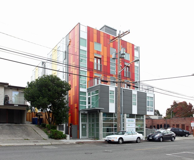 Wallingford Studios in Seattle, WA - Foto de edificio - Building Photo