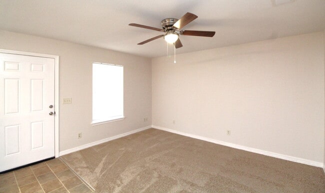4848 Eva Dr in Pensacola, FL - Building Photo - Building Photo