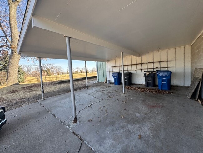 3414 60th St in Moline, IL - Foto de edificio - Building Photo