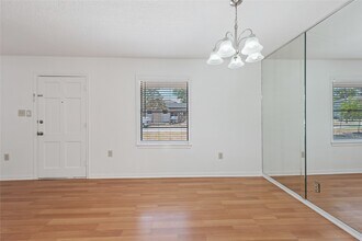 1510 Afton St in Houston, TX - Building Photo - Building Photo