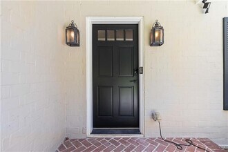 2014 Westminster Way NE in Atlanta, GA - Building Photo - Building Photo