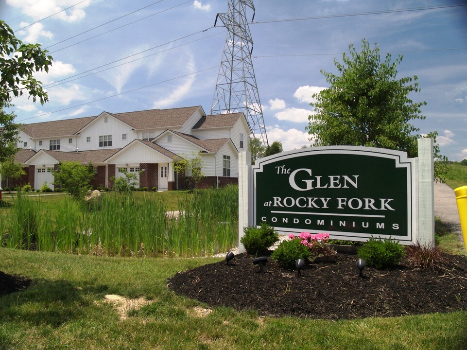 Glen at Rocky Fork in Westerville, OH - Foto de edificio