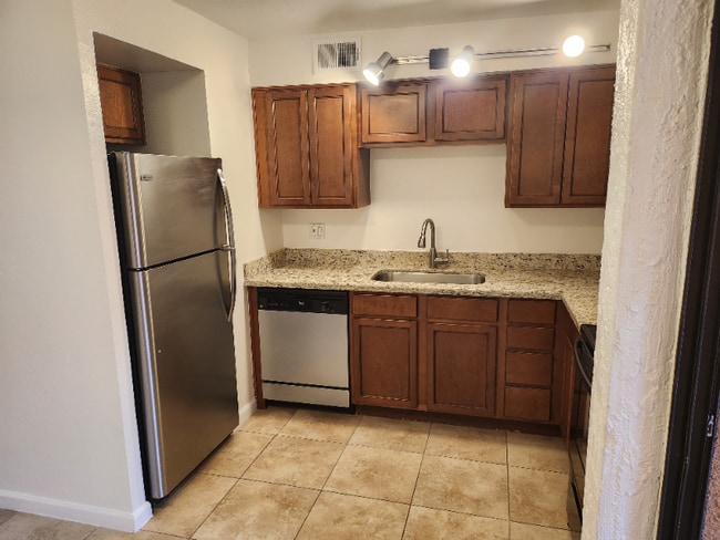 property at 7110 E Continental Dr