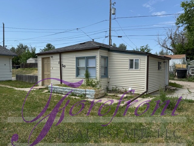 1120 S Willow St in Casper, WY - Building Photo