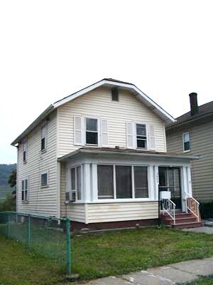 3604 Orchard St in Weirton, WV - Building Photo