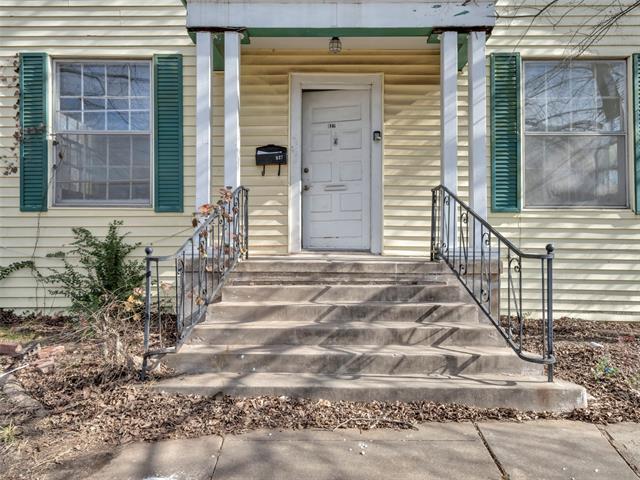827 S Crockett St, Unit 1 in Sherman, TX - Building Photo