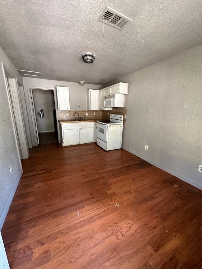421 Poplar St in Van Buren, AR - Building Photo - Building Photo