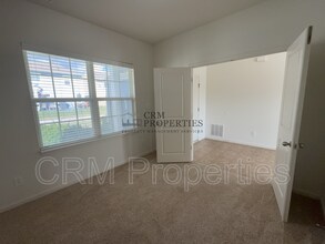 5860 Crowley Pkwy in Whitestown, IN - Building Photo - Building Photo