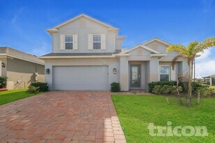 9229 Halsey Dr in Groveland, FL - Building Photo