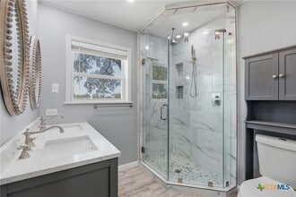 1307 Summit Dr in Gonzales, TX - Building Photo - Building Photo