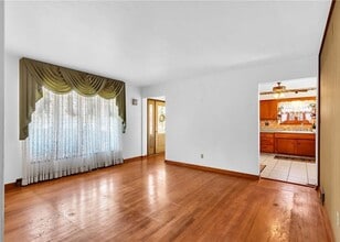 3302 Wilson Ave in Aliquippa, PA - Building Photo - Building Photo