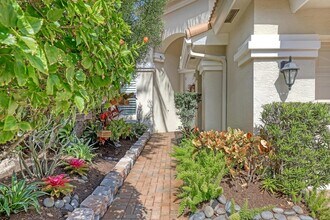 754 Cable Beach Ln in West Palm Beach, FL - Foto de edificio - Building Photo