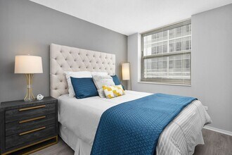 180 N Jefferson St in Chicago, IL - Building Photo - Building Photo