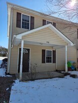 1163 Ratliff Rd in Bedford, VA - Building Photo