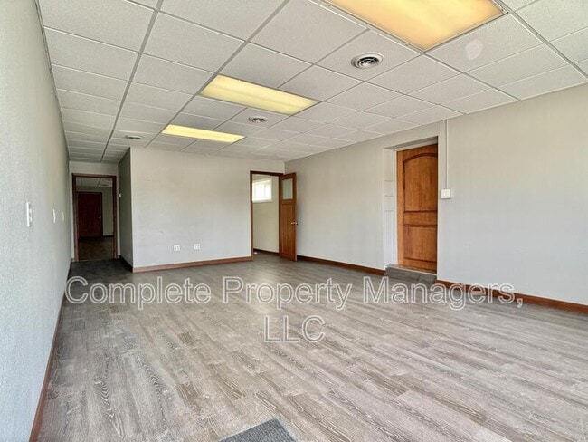 property at 702 E Main St