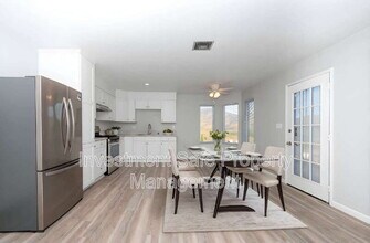 9997 Javelin Way in Spring Valley, CA - Building Photo - Building Photo