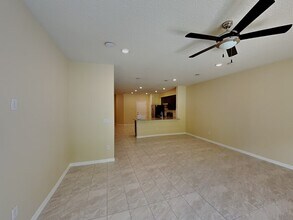 4561 Sparkling Shell Ave in Kissimmee, FL - Building Photo - Building Photo
