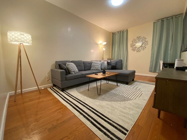 1156 42nd St, Unit SI ID1296532P