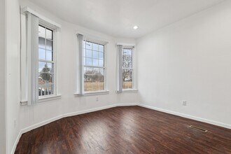 1478 Helen St in Detroit, MI - Building Photo - Building Photo