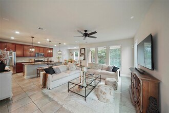 34 Heirloom Garden Pl in Magnolia, TX - Building Photo - Building Photo