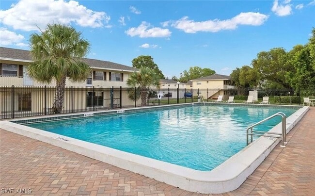 property at 3325 Arpt Rd S