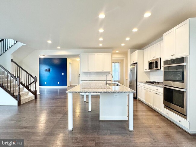 property at 1071 Coastal Ave