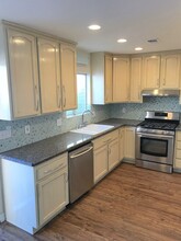 1642-1644 Donax Ave in San Diego, CA - Building Photo - Building Photo