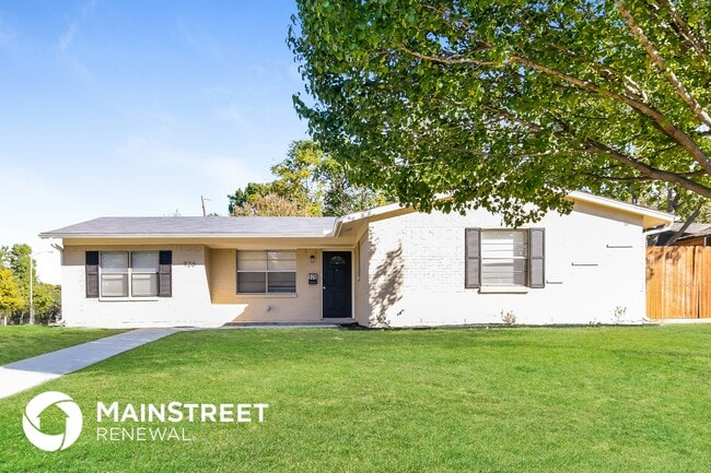 property at 926 Wateka Way