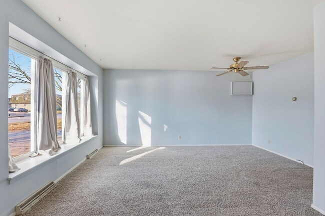 846 Greenwood Ct in Oshkosh, WI - Building Photo - Building Photo