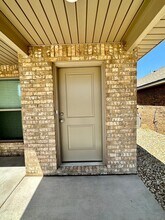 2008 Aberdeen Ave in Wolfforth, TX - Building Photo - Building Photo