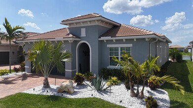 9282 SW Miracoli Wy in Port St. Lucie, FL - Building Photo - Building Photo