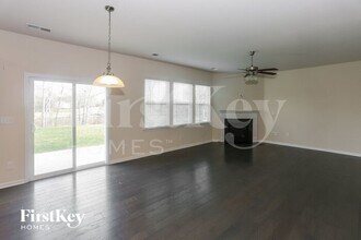 182 Paradise Hills Cir in Mooresville, NC - Building Photo - Building Photo