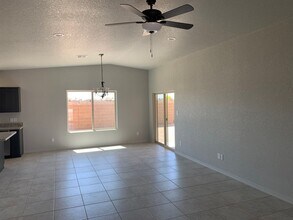 11649 E 33rd Pl in Yuma, AZ - Building Photo - Building Photo