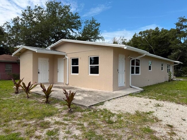 property at 1127 Avenue E