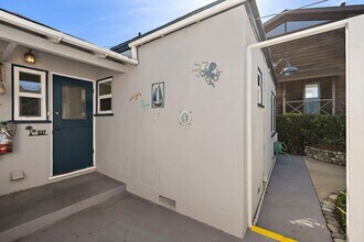 537 Glenneyre St in Laguna Beach, CA - Building Photo - Building Photo