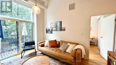 152 Annette St in Toronto, ON - Building Photo - Building Photo