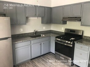 356 Mayfield Ave in Valparaiso, IN - Building Photo - Building Photo